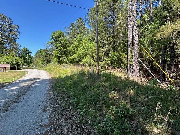 1 Acre of Residential Land for Sale in Abbeville, South Carolina