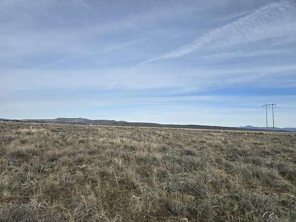 5.78 Acres of Residential Land for Sale in Chiloquin, Oregon
