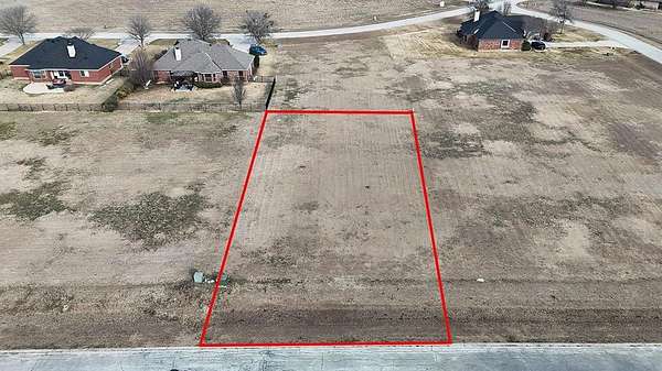 0.25 Acres of Residential Land for Sale in Cleburne, Texas