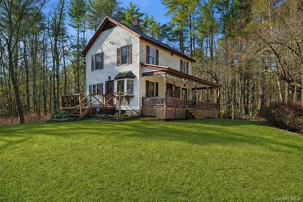 5 Acres of Land with Home for Sale in Narrowsburg, New York