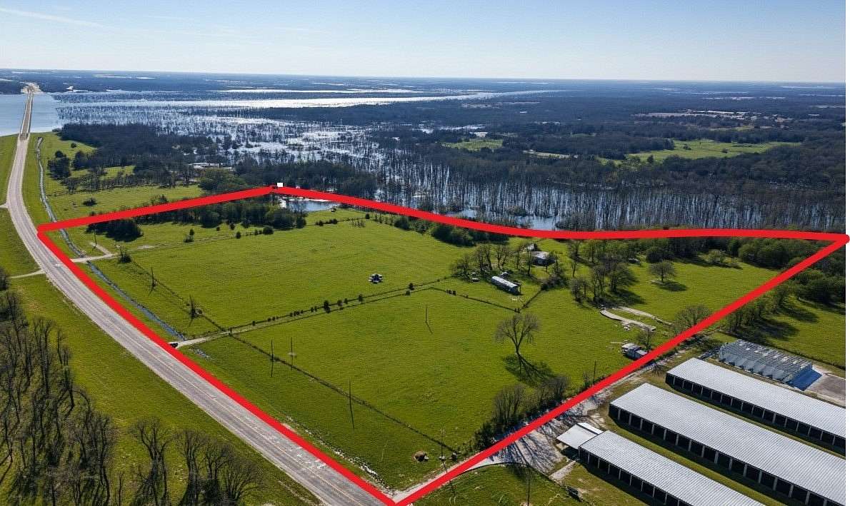 18.7 Acres of Land for Sale in Telephone, Texas