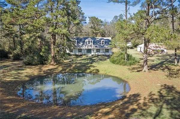 5 Acres of Residential Land with Home for Sale in Covington, Louisiana