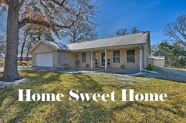 1 Acre of Residential Land with Home for Sale in Brenham, Texas