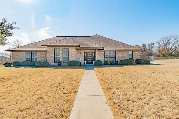 1.5 Acres of Land with Home for Sale in Stephenville, Texas