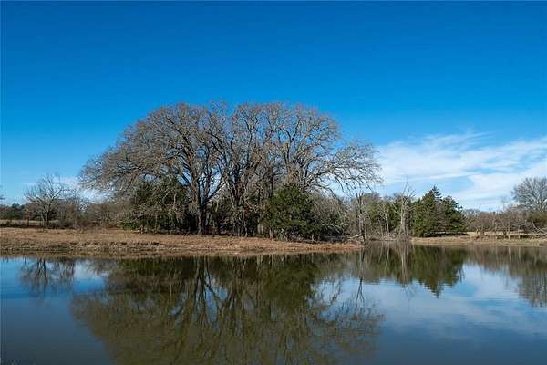 230 Acres of Land for Sale in Groesbeck, Texas