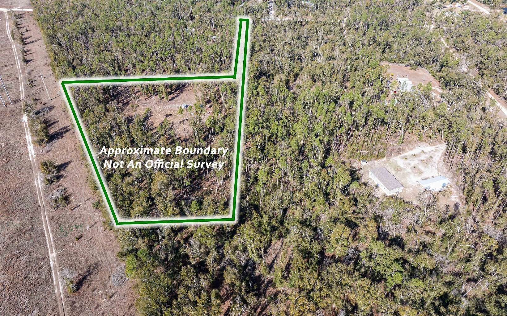 5 Acres of Residential Land for Sale in Live Oak, Florida