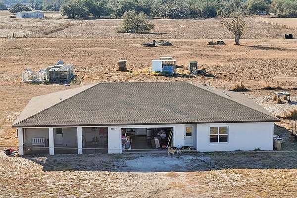 4.73 Acres of Land with Home for Sale in Clermont, Florida