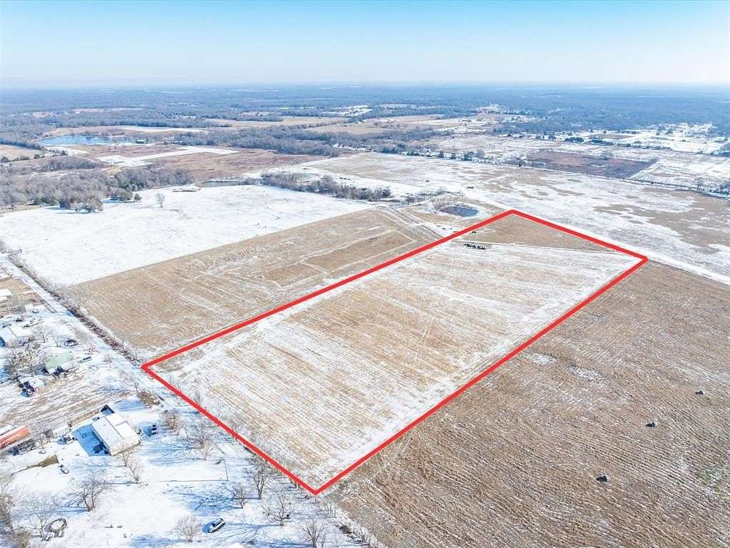 10 Acres of Land for Sale in Point, Texas