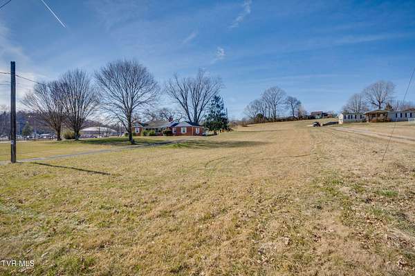 1.32 Acres of Residential Land for Sale in Bluff City, Tennessee