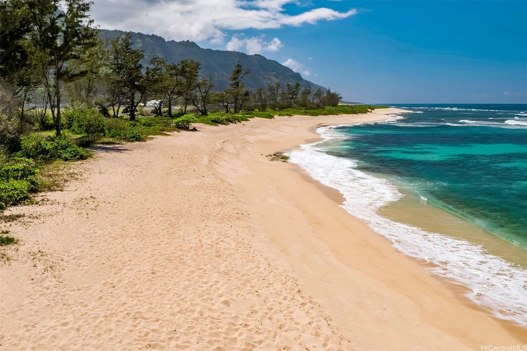 Residential Land for Sale in Waialua, Hawaii
