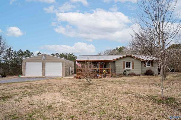 4.12 Acres of Residential Land with Home for Sale in Section, Alabama