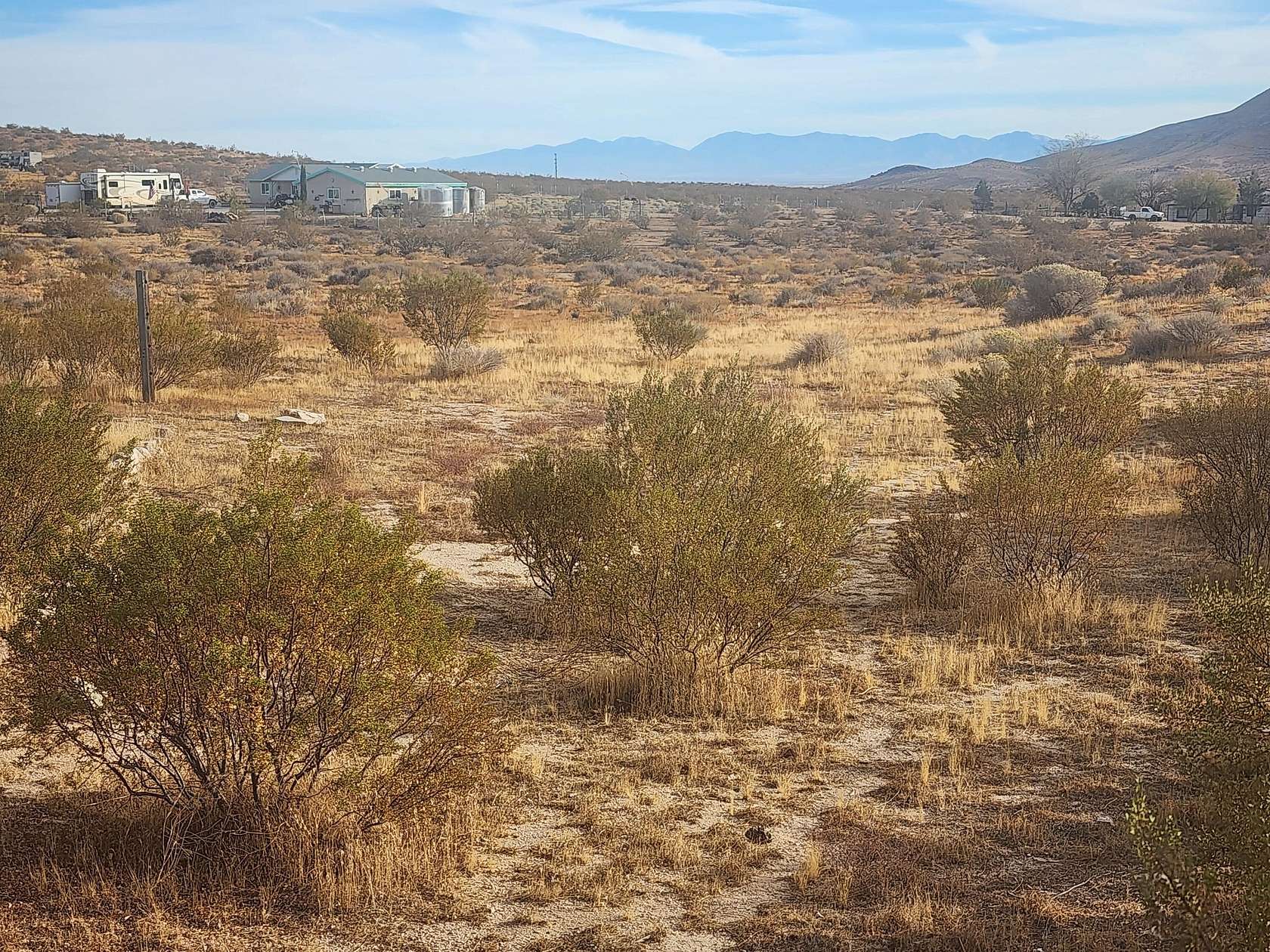 5 Acres of Land for Sale in Rosamond, California