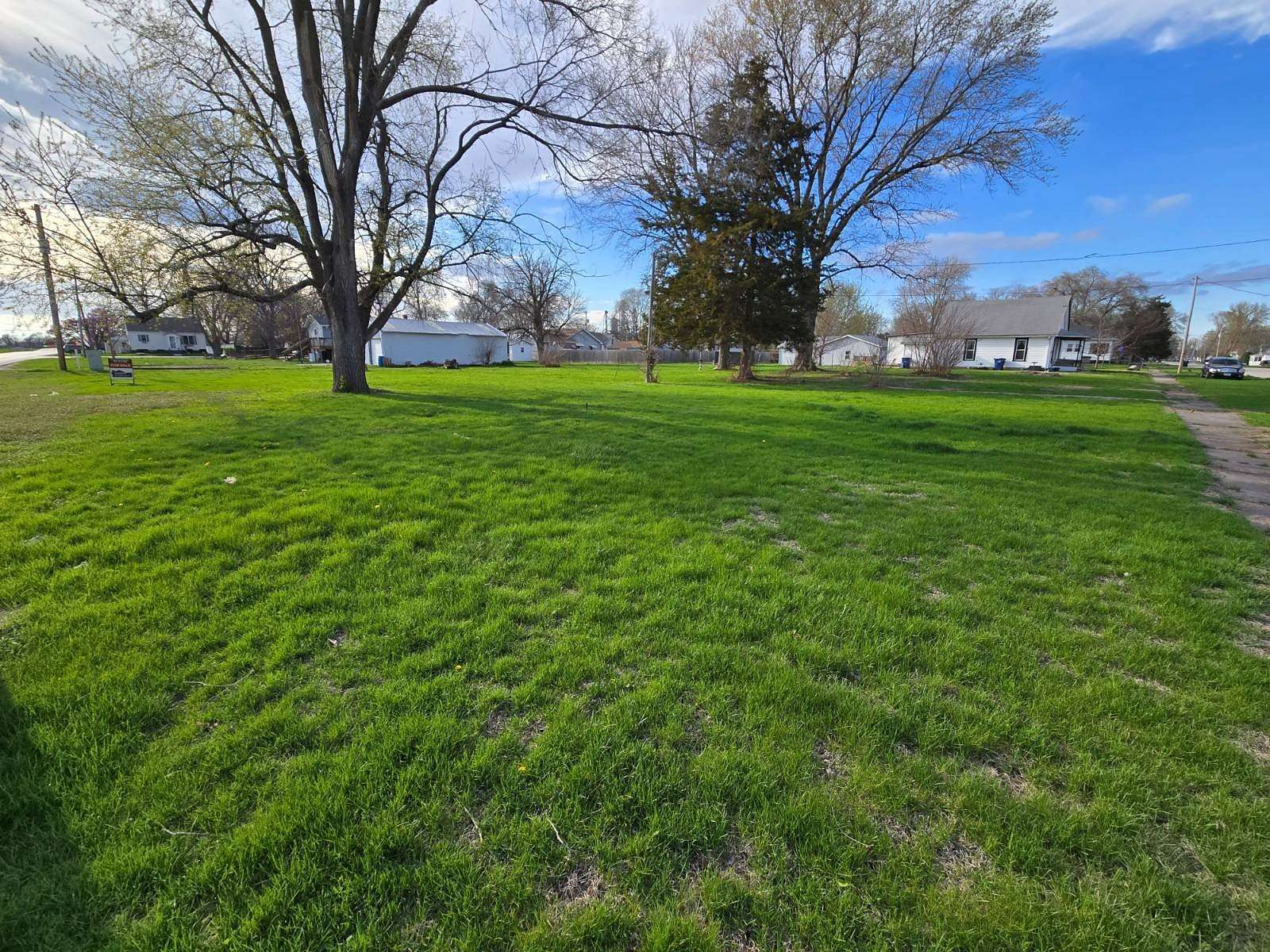 0.51 Acres of Residential Land for Sale in Monmouth, Illinois