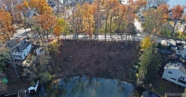0.07 Acres of Residential Land for Sale in Lake Orion, Michigan