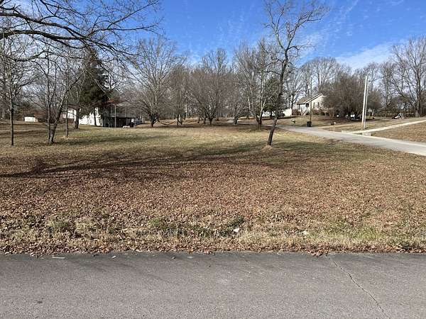 0.57 Acres of Residential Land for Sale in Lawrenceburg, Tennessee