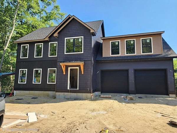 5.87 Acres of Land with Home for Sale in Ashburnham, Massachusetts