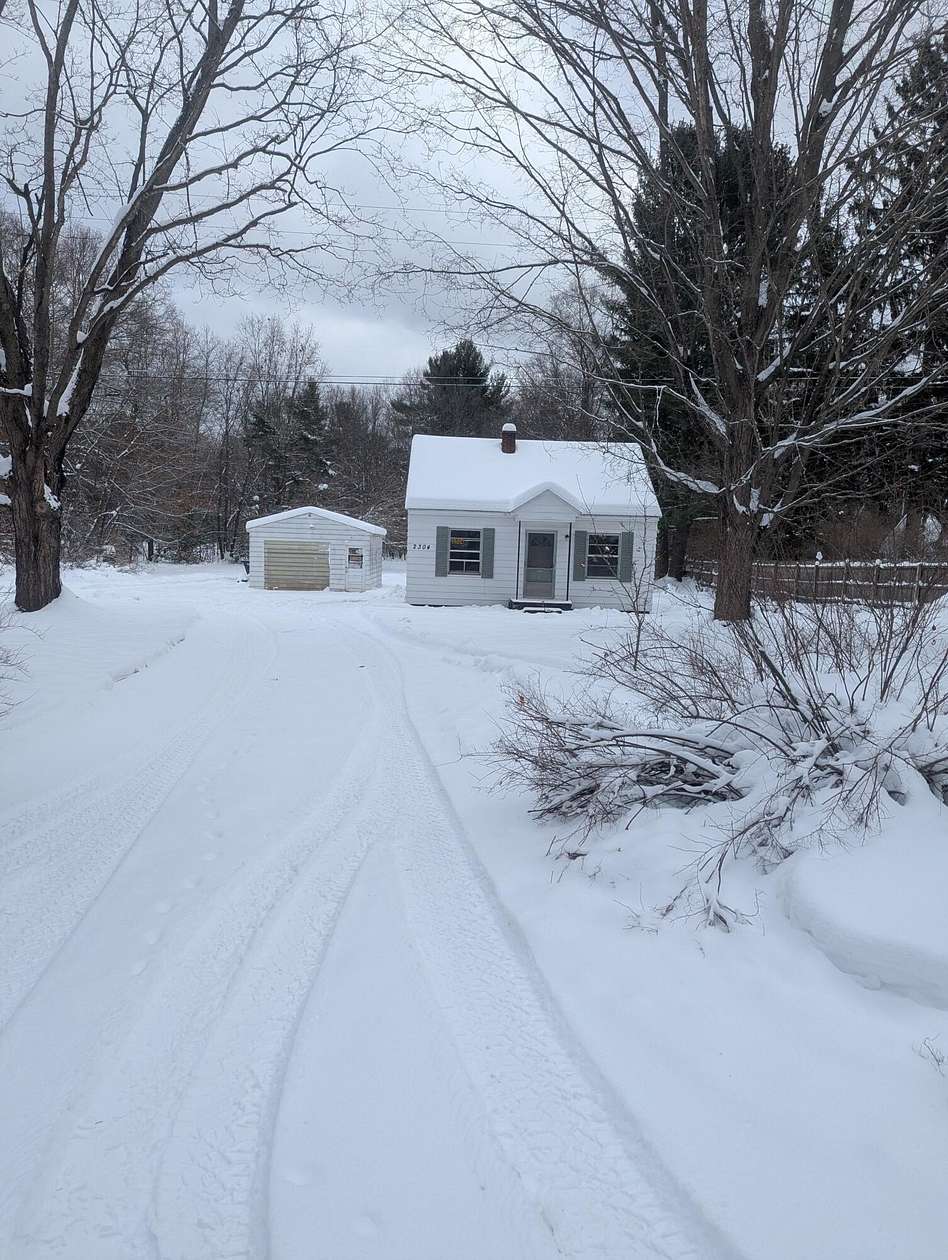 1 Acre of Residential Land with Home for Sale in Muskegon, Michigan