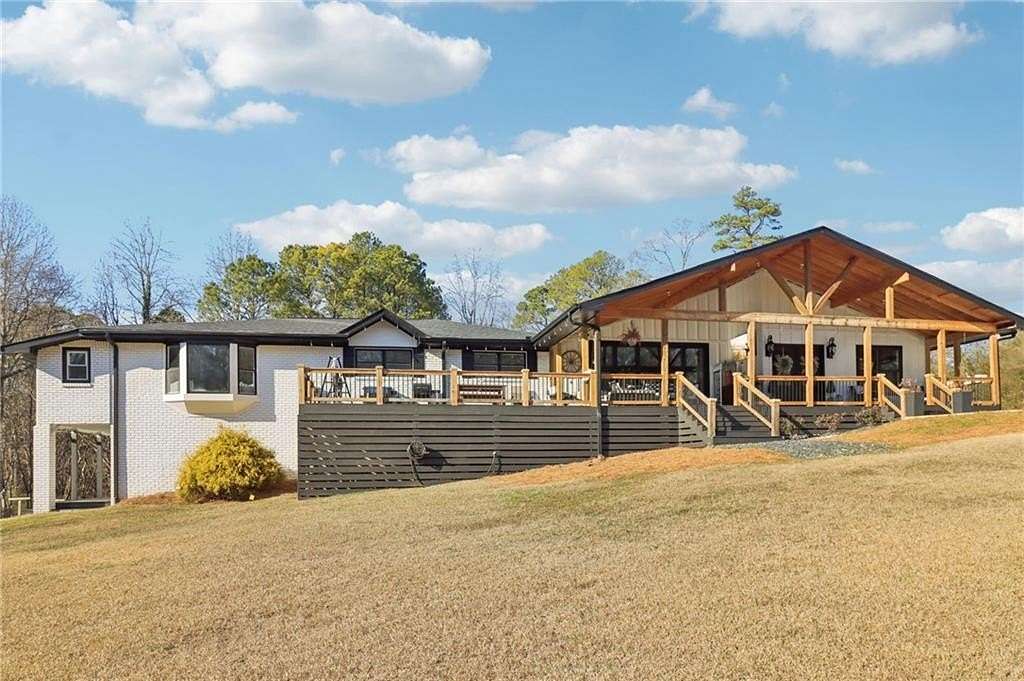 7.7 Acres of Residential Land with Home for Sale in Marietta, Georgia