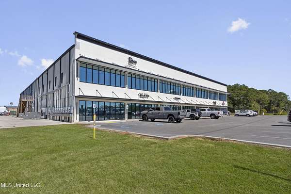 13 Acres of Improved Commercial Land for Lease in Gulfport, Mississippi