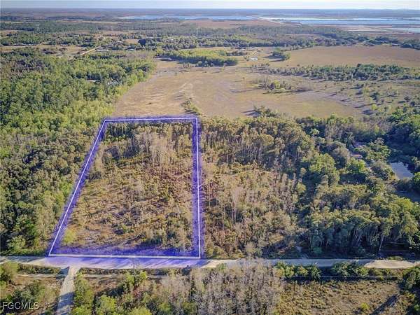 5 Acres of Mixed-Use Land for Sale in Fort Myers, Florida