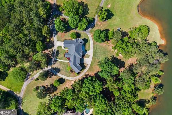 1.5 Acres of Residential Land with Home for Sale in Bogart, Georgia