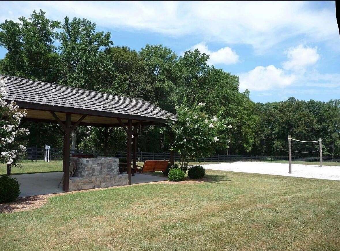 0.5 Acres of Land for Sale in Nancy, Kentucky