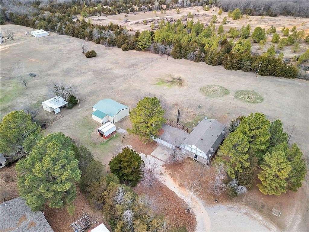 2.63 Acres of Residential Land with Home for Sale in Shawnee, Oklahoma