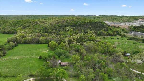 28.3 Acres of Recreational & Residential Land for Sale in Sulphur Springs, Arkansas