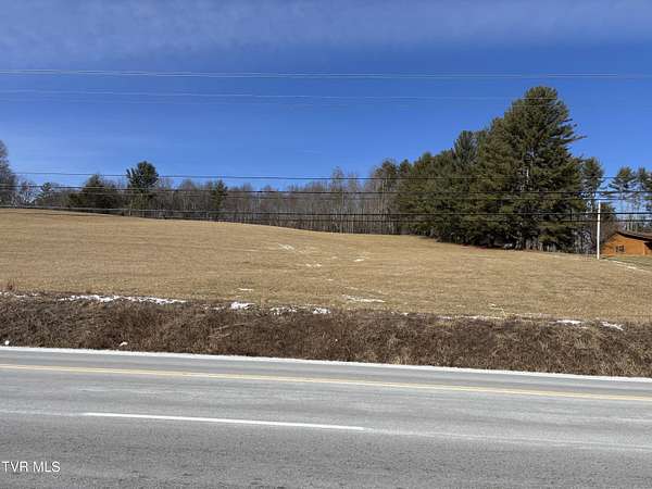 8 Acres of Mixed-Use Land for Sale in Mountain City, Tennessee