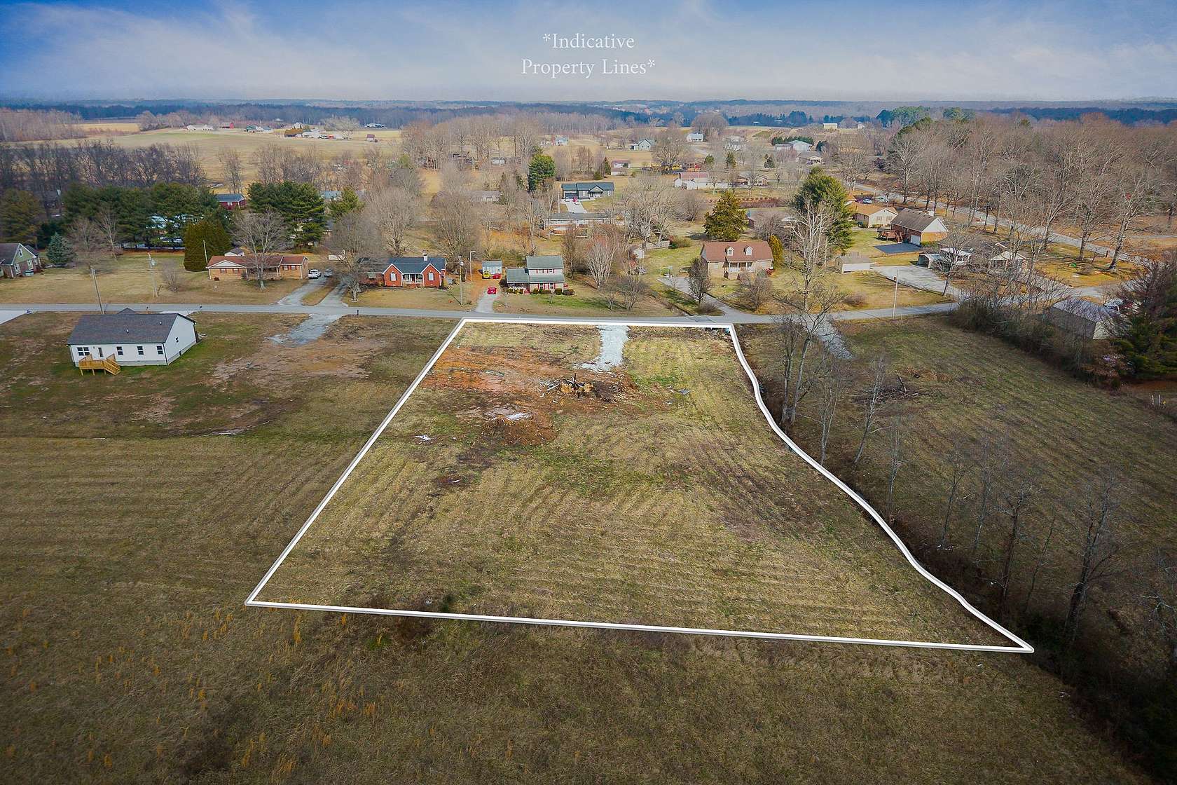 1.3 Acres of Residential Land for Sale in McMinnville, Tennessee