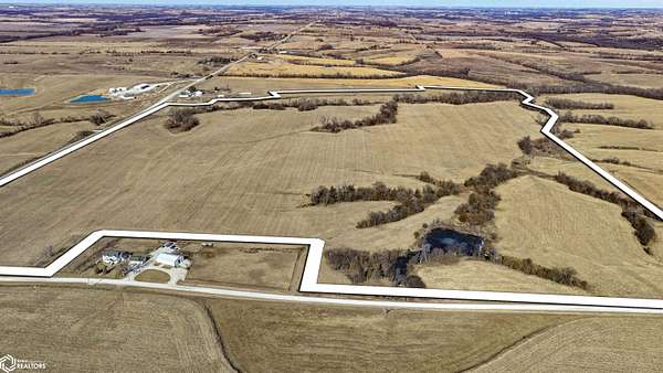 212 Acres of Agricultural Land for Sale in Redding, Iowa
