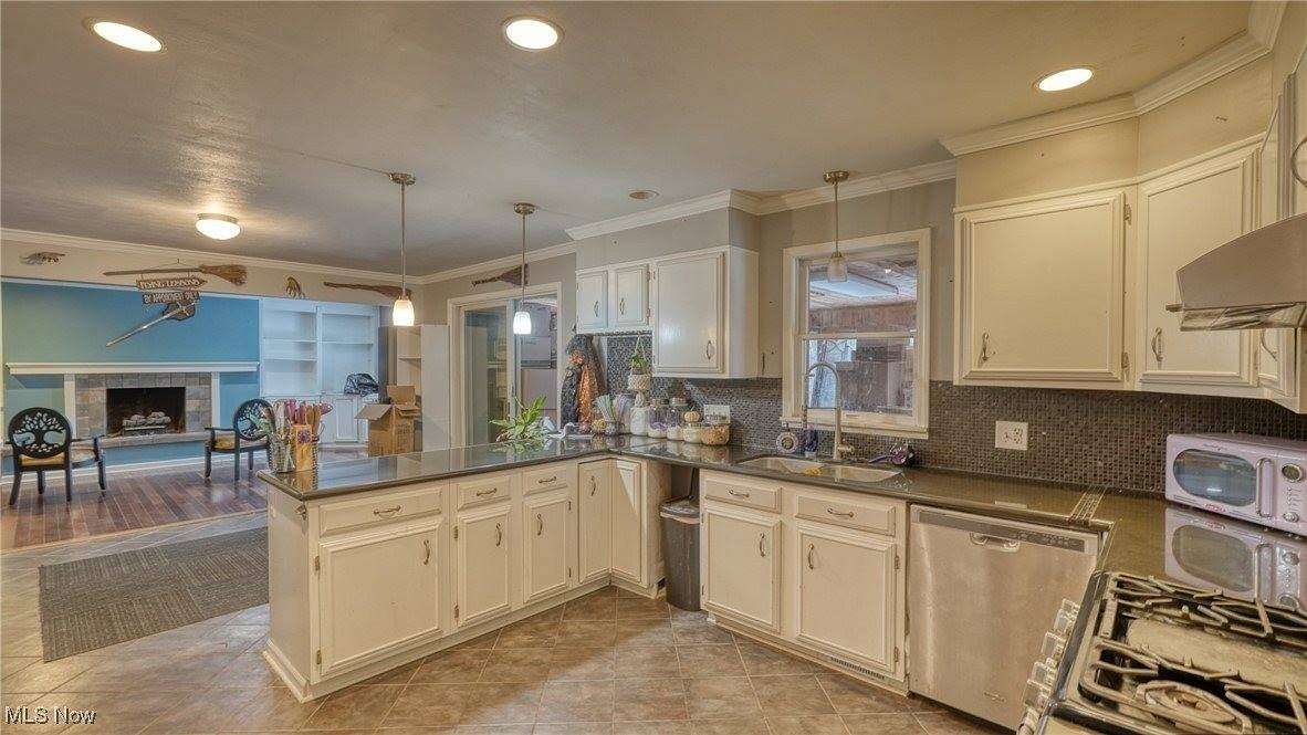 5 Acres of Residential Land with Home for Sale in Cambridge, Ohio