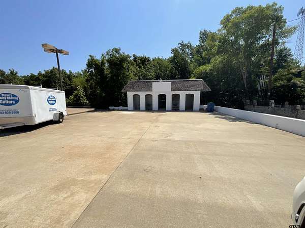 0.26 Acres of Mixed-Use Land for Sale in Whitehouse, Texas