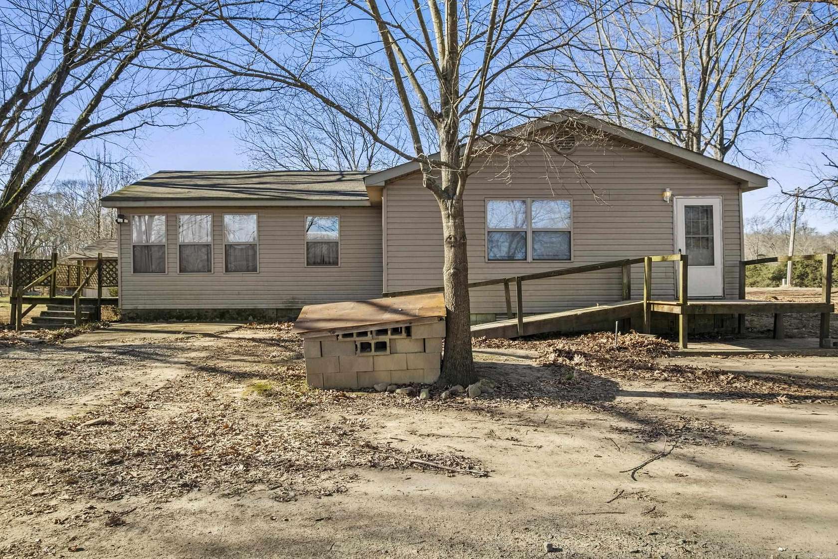 133 Acres of Land with Home for Sale in Beebe, Arkansas