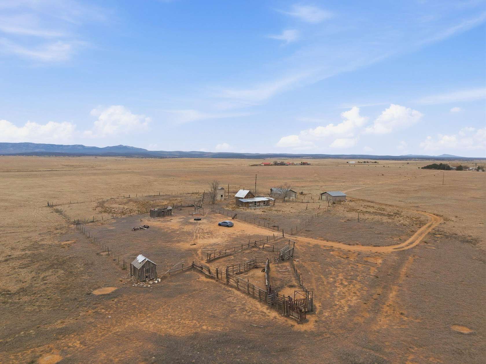 640 Acres of Agricultural Land for Sale in Estancia, New Mexico
