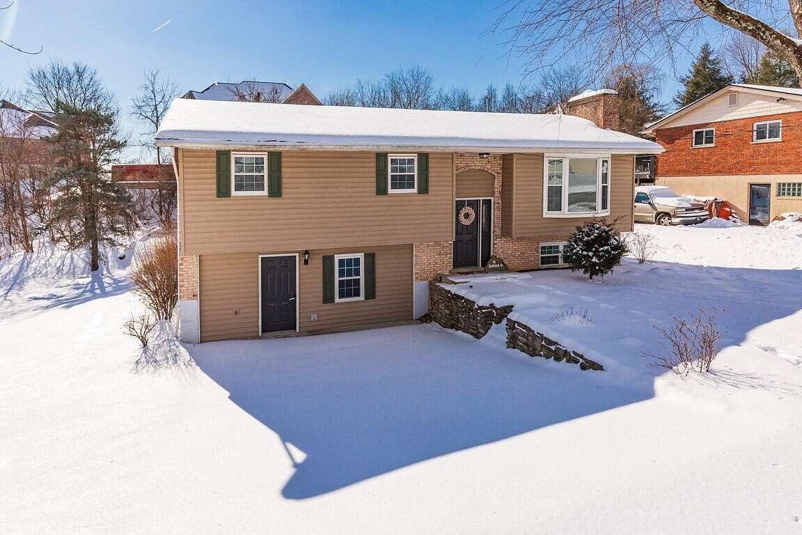 0.26 Acres of Residential Land with Home for Sale in Cold Spring, Kentucky