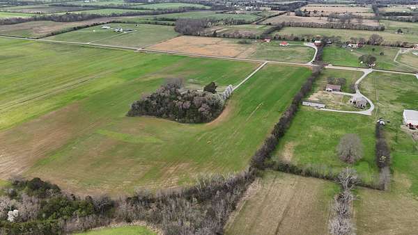 5 Acres of Residential Land for Auction in Eagleville, Tennessee