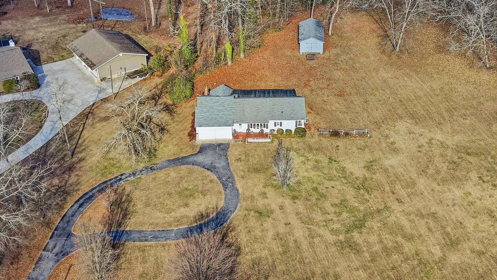 2.1 Acres of Residential Land with Home for Sale in Hixson, Tennessee