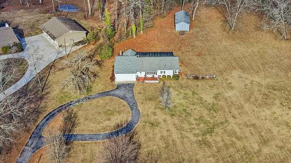 2.1 Acres of Residential Land with Home for Sale in Hixson, Tennessee