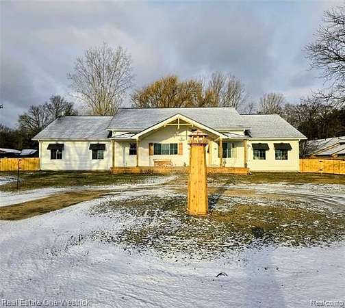 5 Acres of Residential Land with Home for Sale in Algonac, Michigan