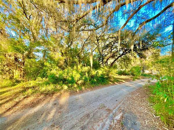 0.23 Acres of Residential Land for Sale in Interlachen, Florida