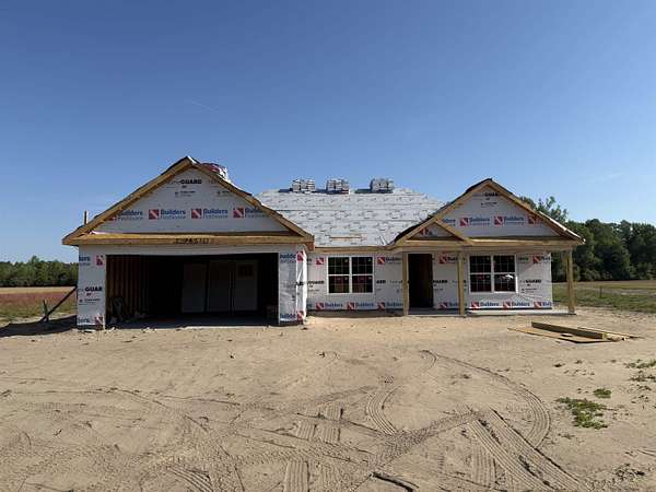 1.76 Acres of Land with Home for Sale in Loris, South Carolina