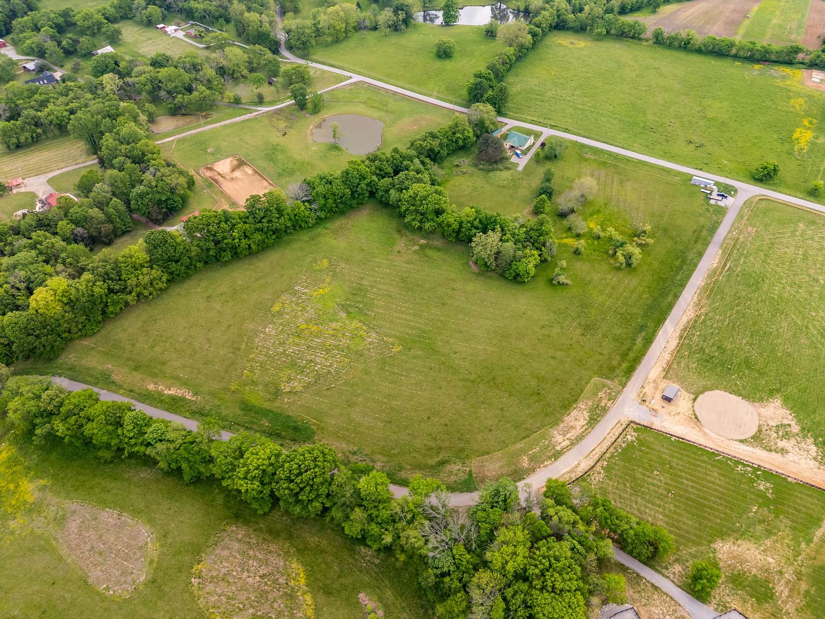 7.73 Acres of Residential Land for Sale in College Grove, Tennessee