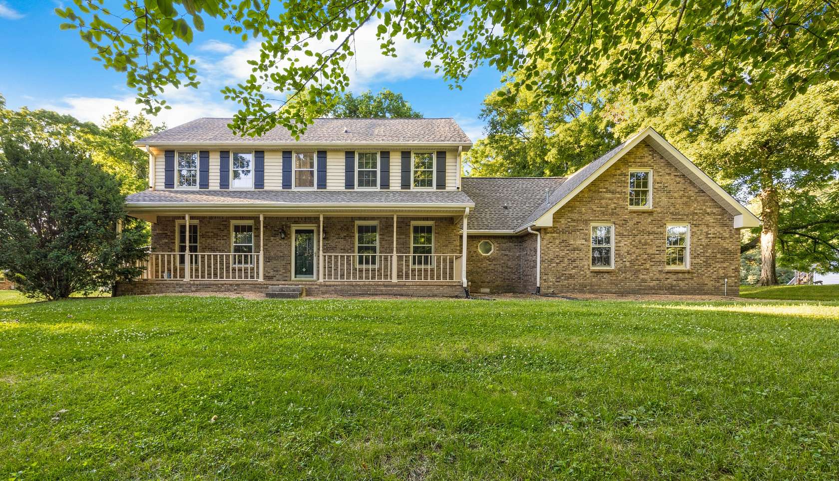 2.55 Acres of Residential Land with Home for Sale in Clarksville, Tennessee