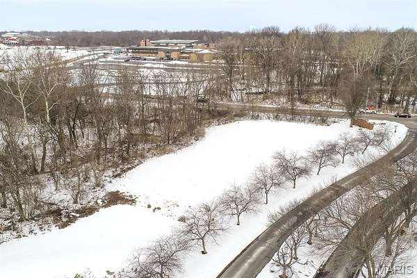 0.98 Acres of Residential Land for Sale in O'Fallon, Illinois
