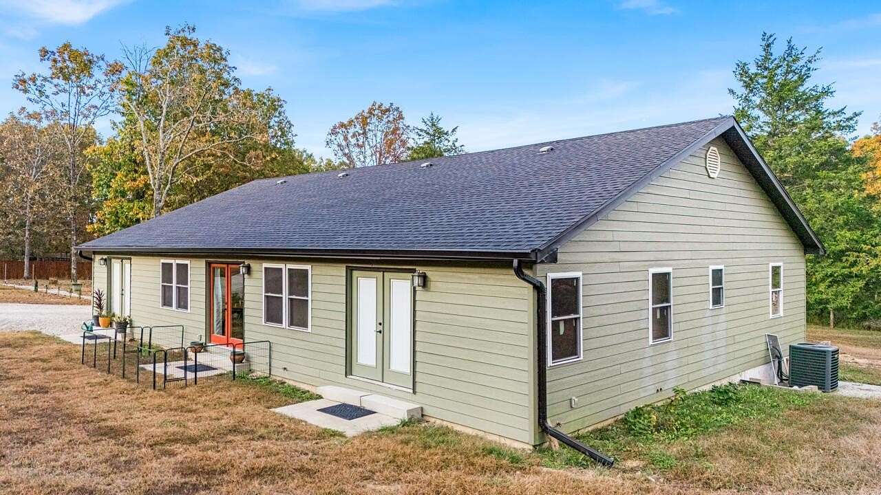 3.7 Acres of Residential Land with Home for Sale in West Plains, Missouri