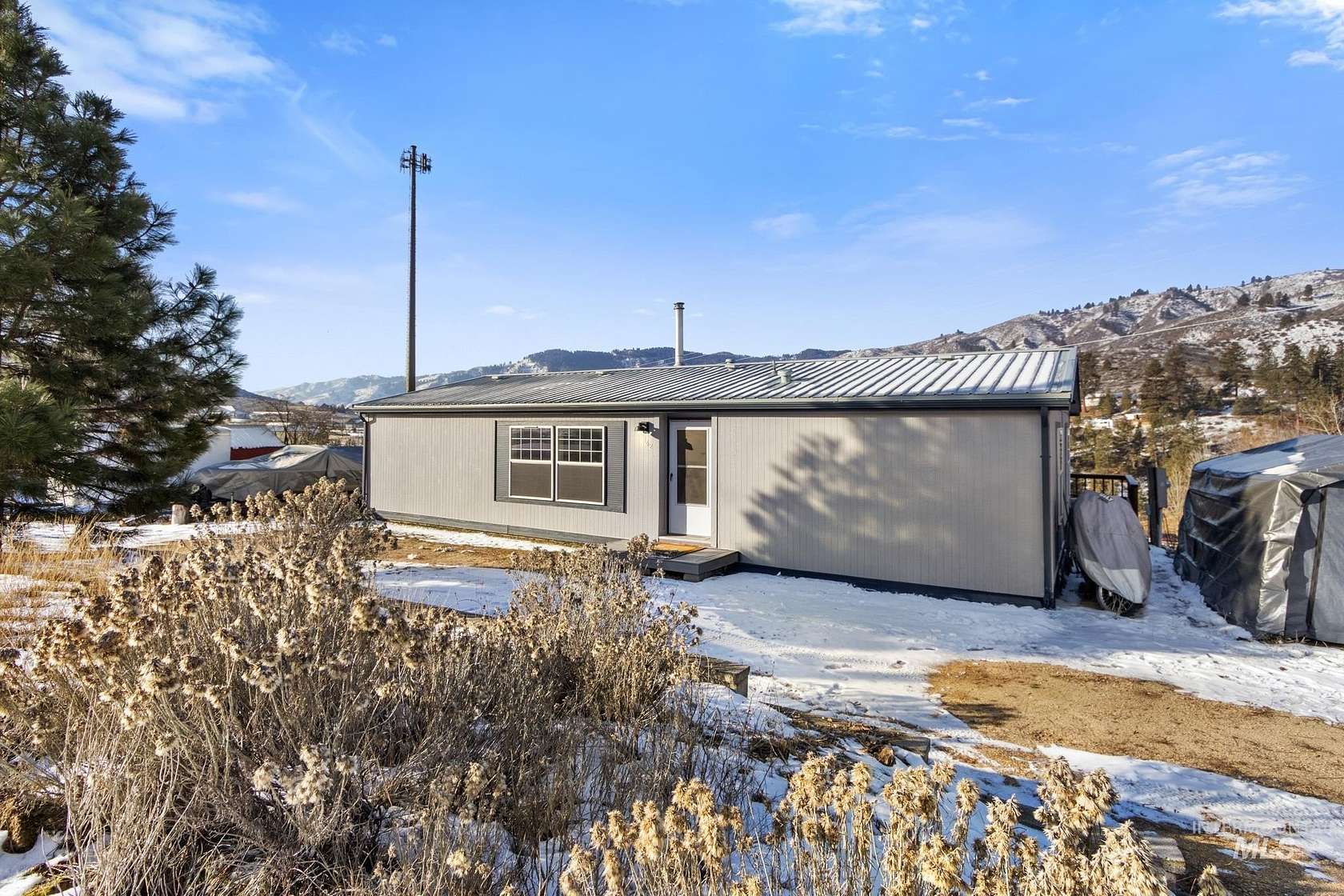 1.72 Acres of Residential Land with Home for Sale in Boise, Idaho