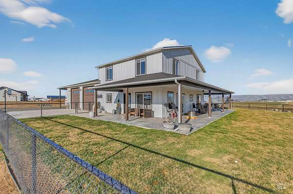 5.36 Acres of Residential Land with Home for Sale in Lewiston, Idaho