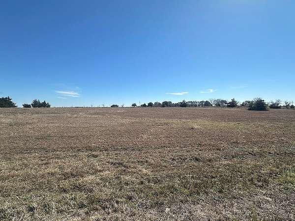 2.76 Acres of Residential Land for Sale in Schulenburg, Texas