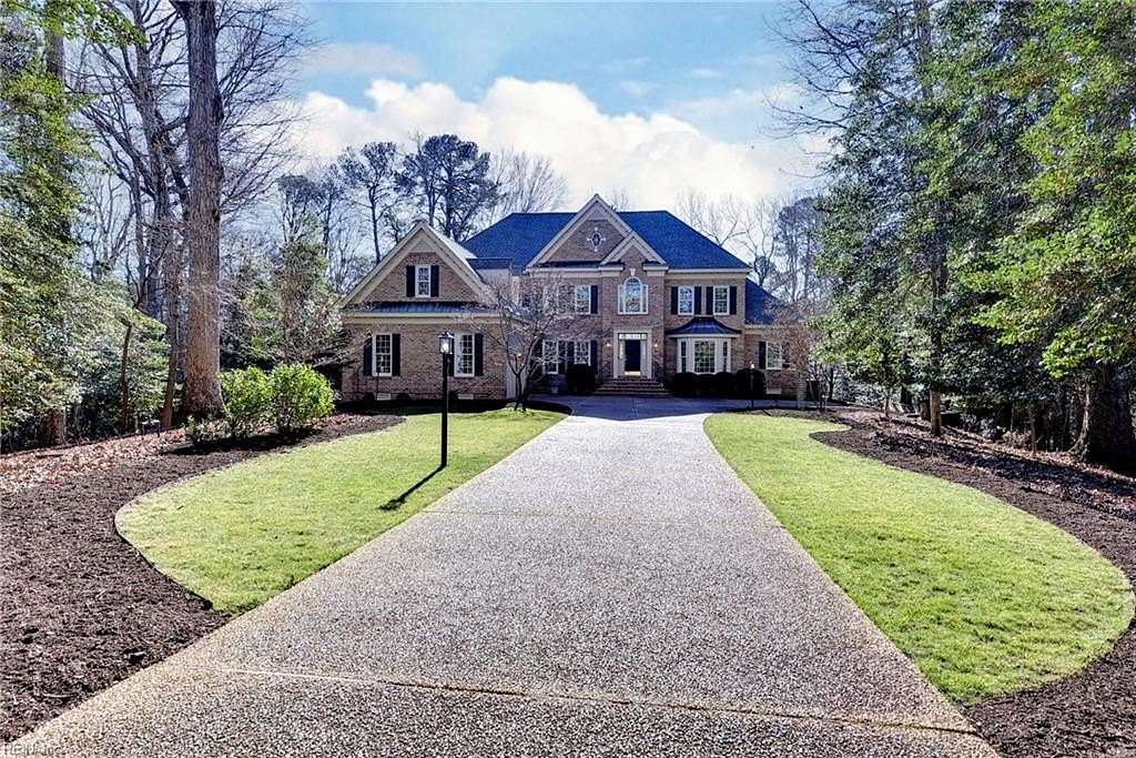 2.37 Acres of Residential Land with Home for Sale in Newport News, Virginia